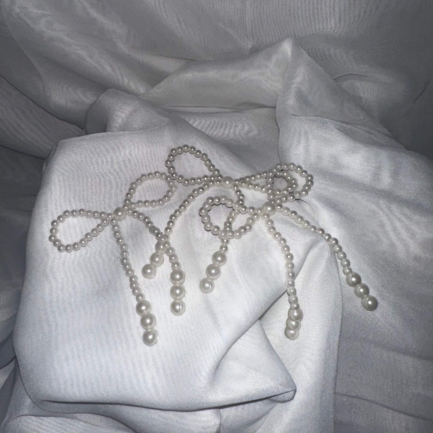 Pearl Bow (extra add on)